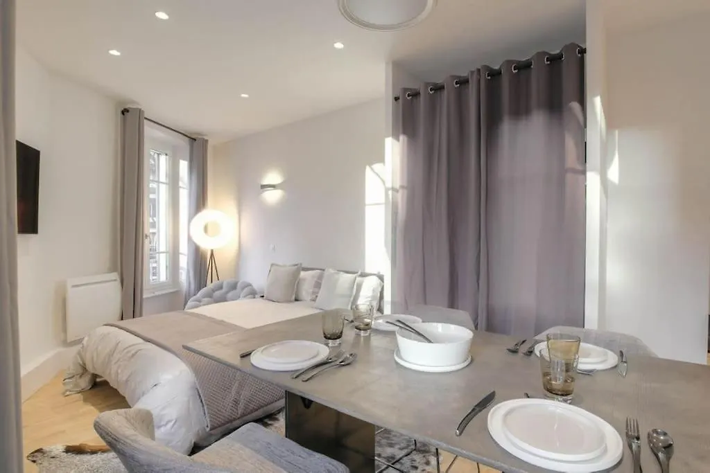 Superbe Studio, Tete D'Or, ليون 0*,  فرنسا